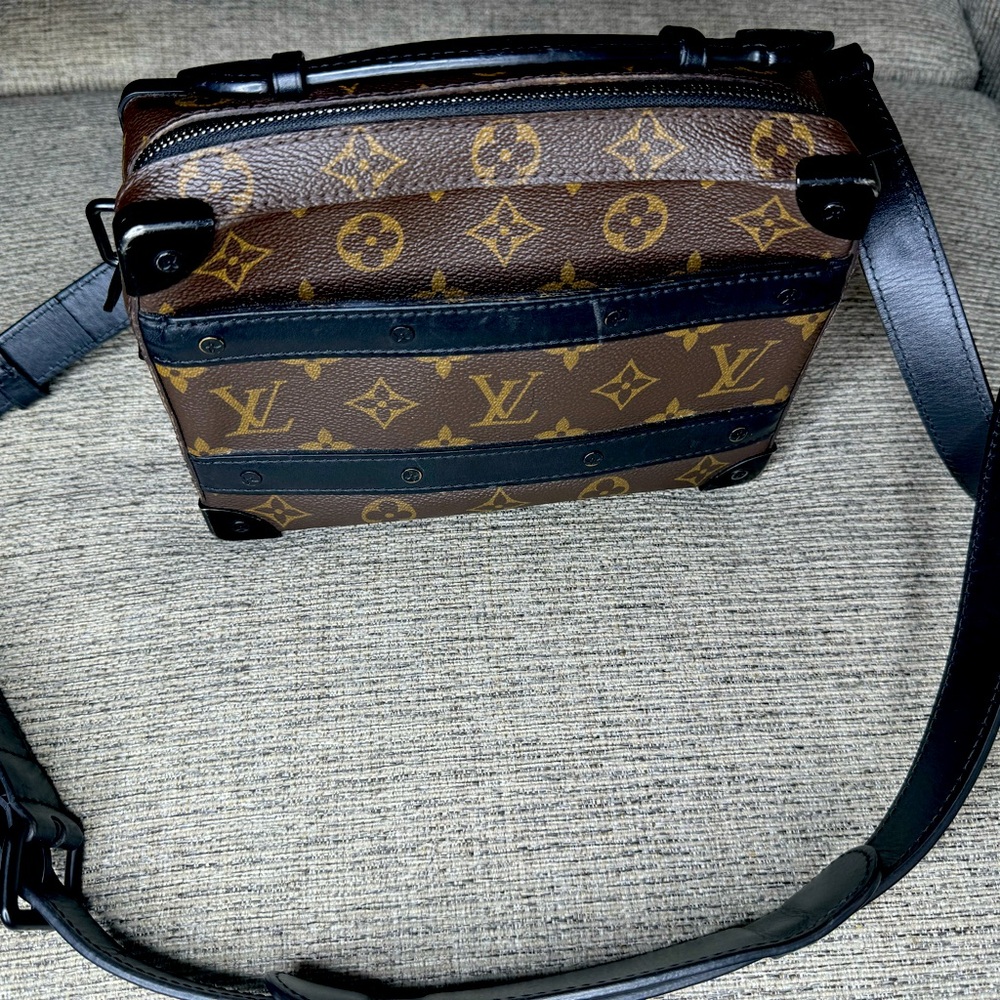 Louis Vuitton Bag with dust bag